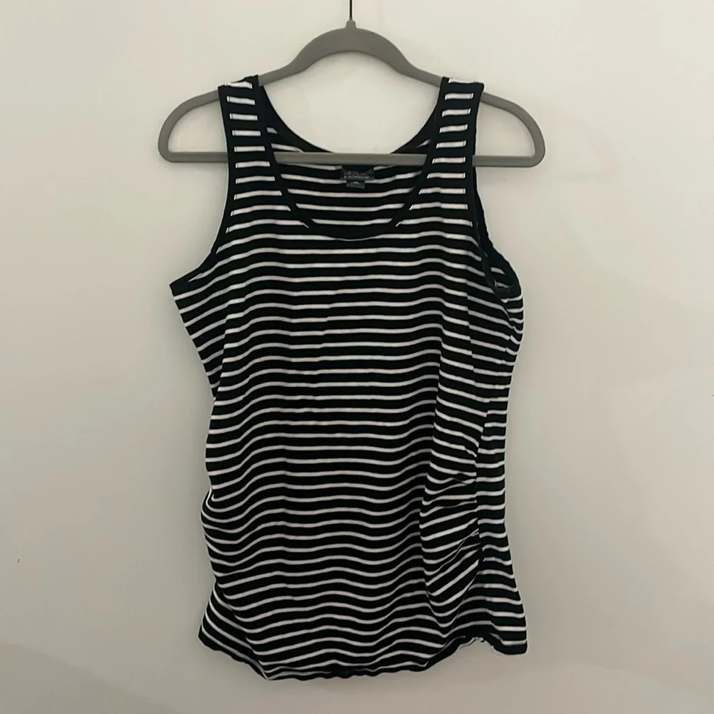 Black and White Striped Maternity Tank Top XL - Picture 1 of 6